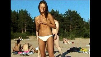 candid nude naturist teen backside on the public beach