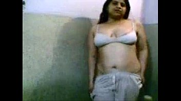 steaming phat hooters indian aunty bathing and solo hump