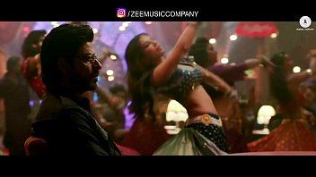 Laila Main Laila   Raees   Shah Rukh Khan   Sunny Leone   Pawni Pandey   Ram Sampath   New Song 2017 - YouTube